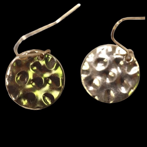 🎁 Long Hammered Metal Disc Necklace - Picture 5 of 9